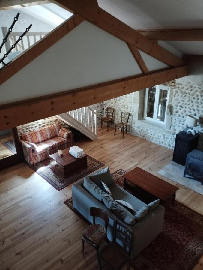 Villa Retour Aux Sources Saint-Lattier Esterno foto